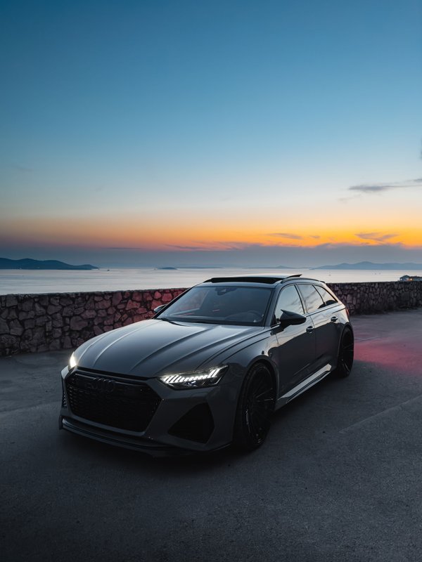 Audi RS6 C8