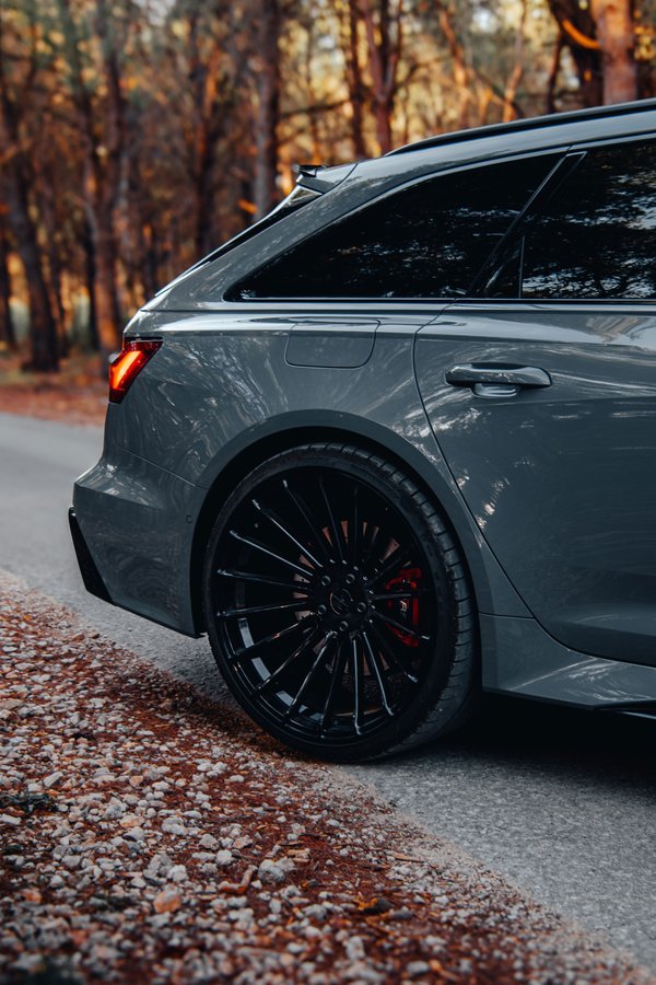 Audi RS6 C8