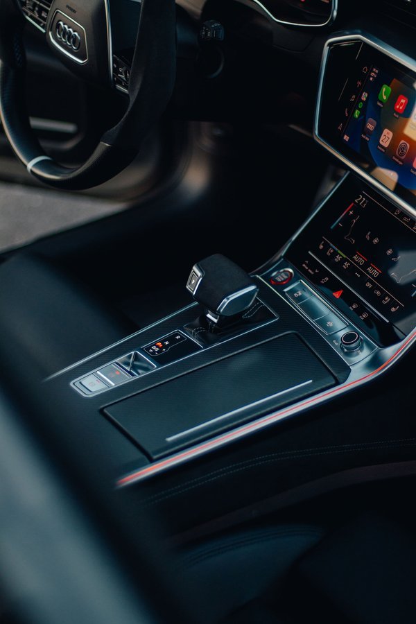 Audi RS6 C8